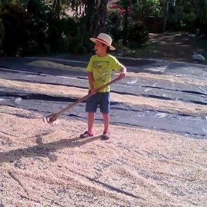 Meet your Posher, R cano